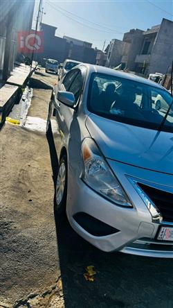 نيسان فيرسا